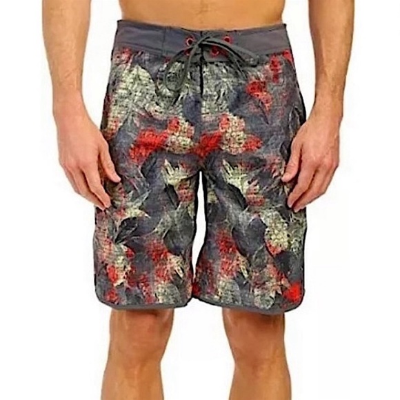 The North Face Boardshort Swim Trunks - Picture 1 of 12